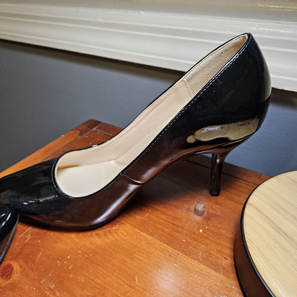 Bamboo stiletto black heels